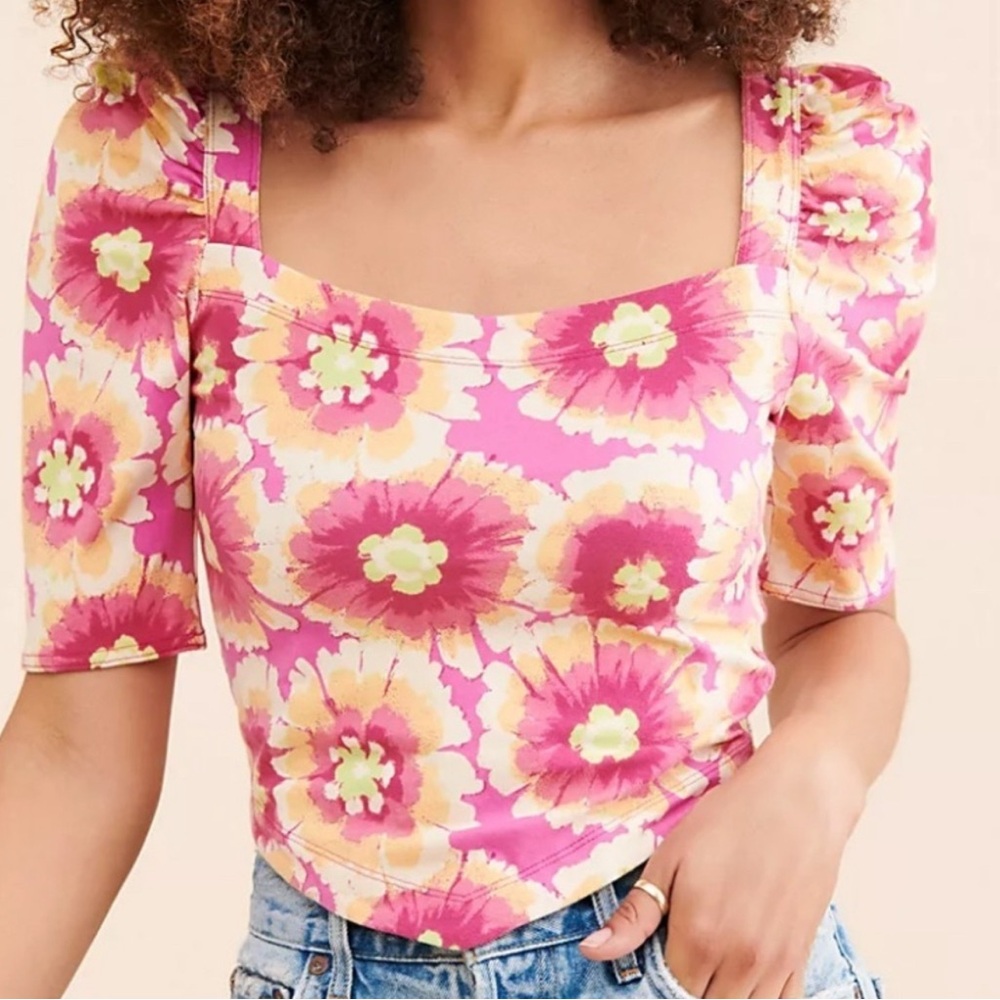 Free People Pink Floral Give Me More Crop Top Puff Sleeve‎ Size Small